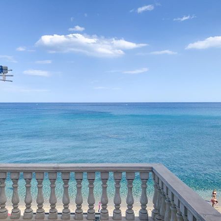 Maremare Apartments Giardini-Naxos Kültér fotó