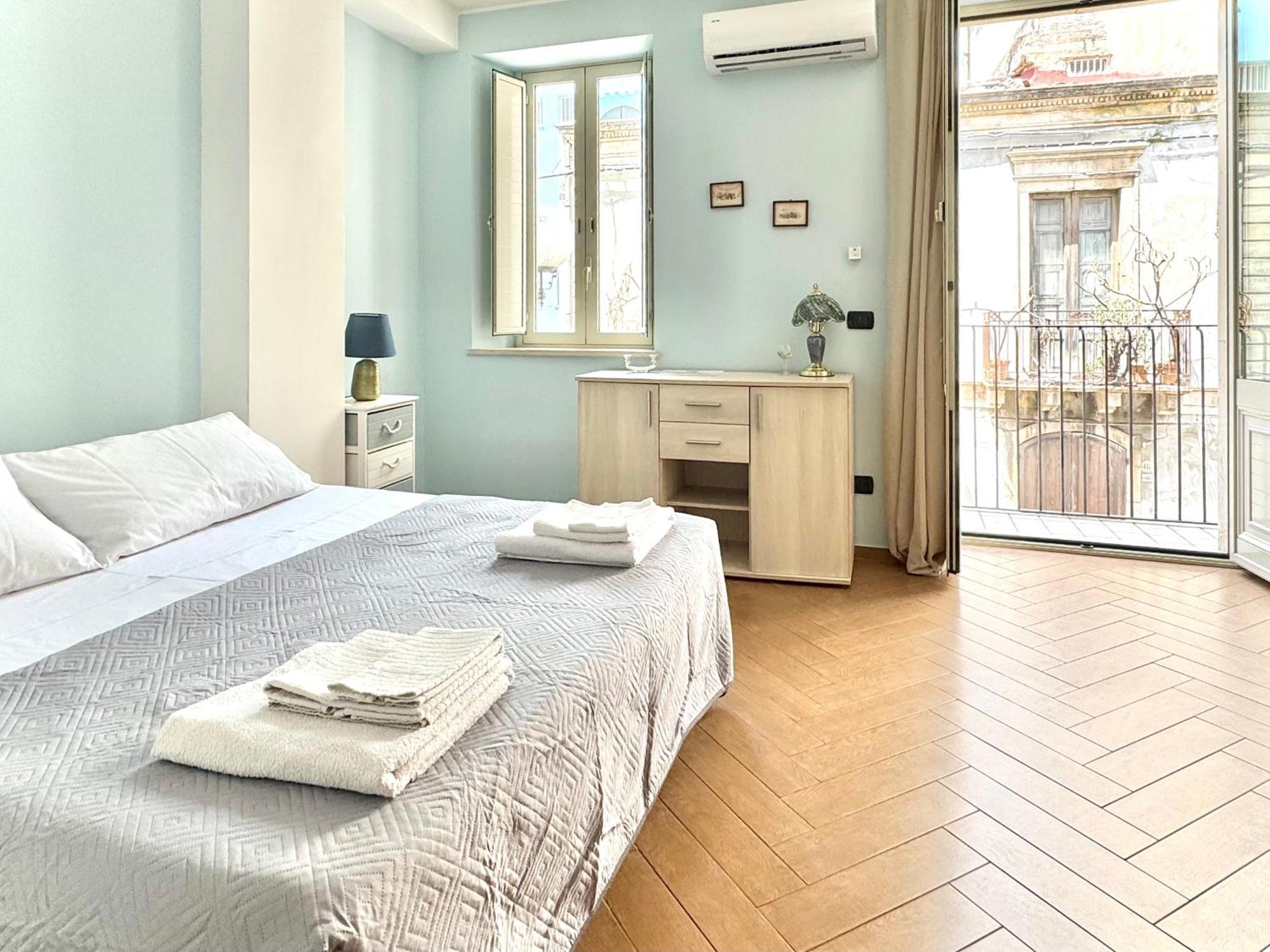 Maremare Apartments Giardini-Naxos Kültér fotó