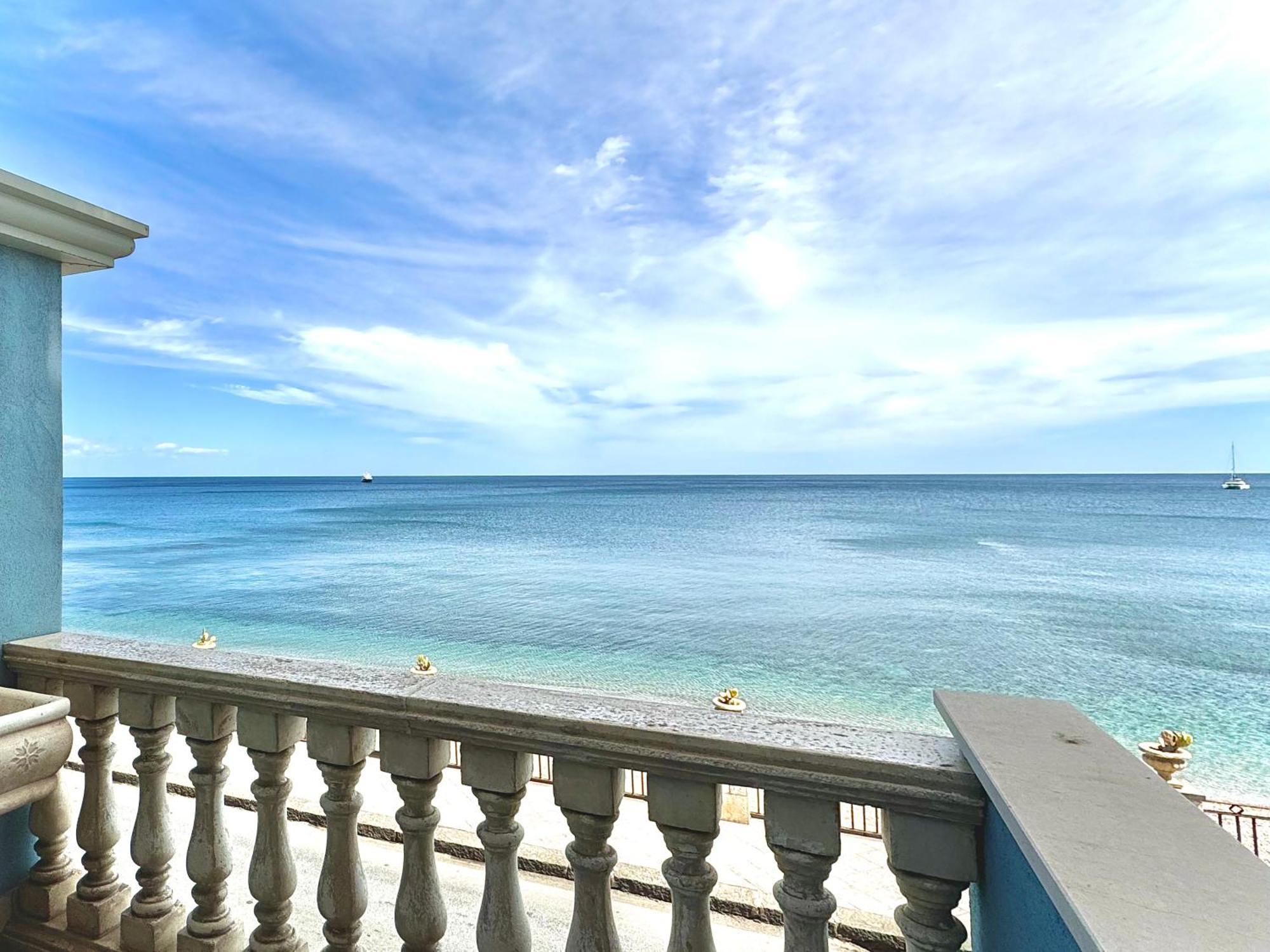 Maremare Apartments Giardini-Naxos Kültér fotó